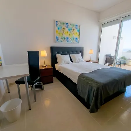Charming 1 Bedroom 5min Beach-10min Downtown * Albufeira